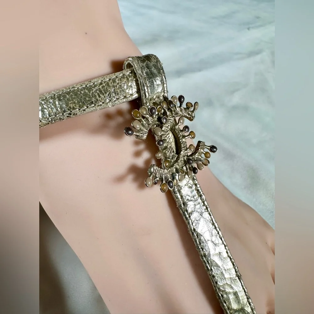 CHANEL Metallic Gold Thong T-Strap Sandals Made in Italy
